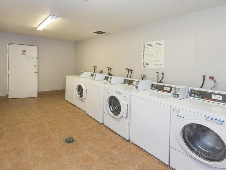 apartments with On-Site Laundry Facilities